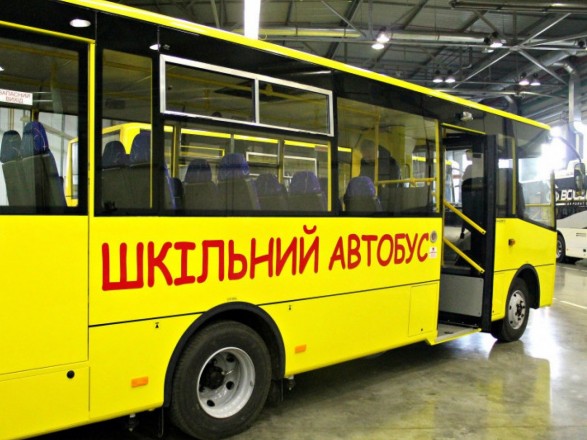 Громади зможуть закуповувати шкільні автобуси: уряд внесе зміни до ...