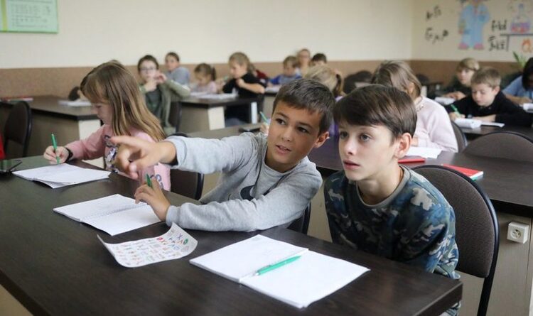 Осінні канікули у школах Львова перенесуть - Новини