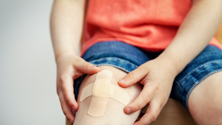 Як заклад освіти має реагувати на нещасний випадок з учнями — алгоритм дій