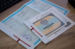 В Україні у 12 разів подорожчала процедура підтвердження дипломів та довідок