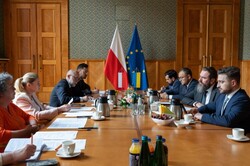 Можливості для українських учнів у Польщі: вивчення української як другої іноземної мови та додаткові заняття