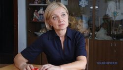 Мовний омбудсман: Перегляд контрактів із директорами шкіл через мову - це про відповідальність