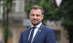 Лише 16% громад запровадили доплати для працівників дитсадків — Сергій Бабак