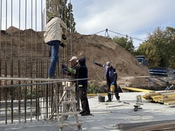 У Чугуєві на Харківщині будують дві підземні школи: до офлайн-навчання повернуться близько 40% учнів