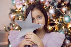 Різдвяна майстерня: шаблони Зірки та паперового вертепу