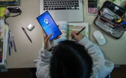 Магазин атестатів: як дистанційна освіта в Україні перетворилася на велику імітацію