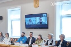 Знову провалена політика: молодь з ТОТ виїжджає до Росії - Дмитро Лубінець