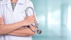 МОЗ хоче перевести шкільних медсестер до лікарень для підвищення зарплат