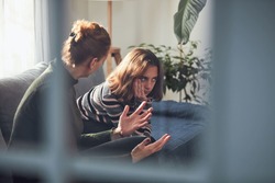 Атаки на освіту у світі зросли на 40%: насильство загрожує учням, вчителям і навчальним закладам не лише в зонах конфліктів