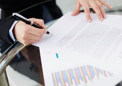 Звернення до МОН щодо прискорення підвищення окладів педагогам із вересня