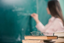 Зеленський відзначив державними нагородами 134 освітян: 23 педагоги отримали звання “Заслужений вчитель України”